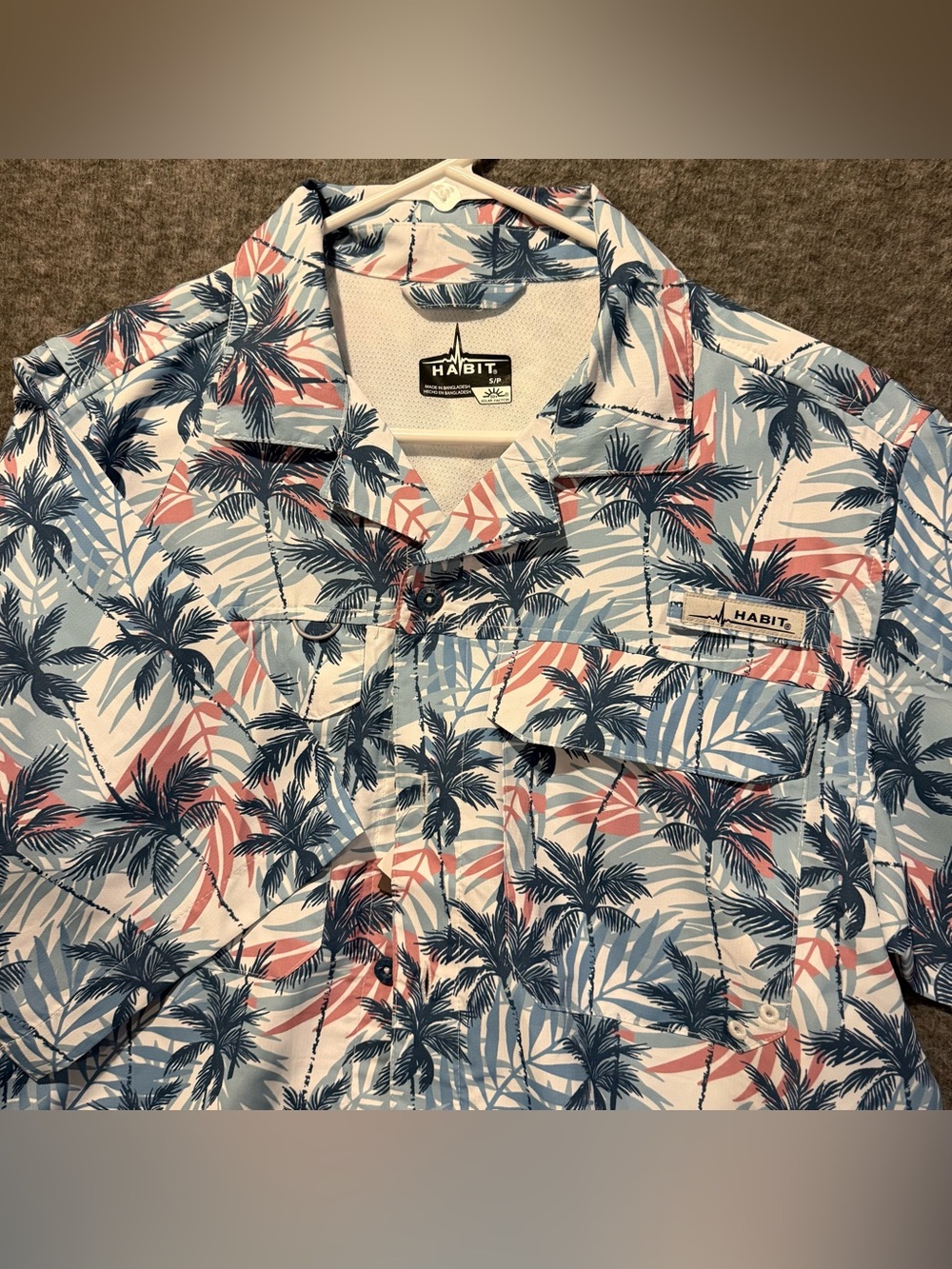 Habit Floral Hawaiian Shirt Mens S Blue Pink UPF 50 Wicking Vented Fish Outdoor